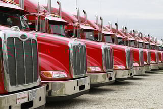trucks-2320435_640.jpg